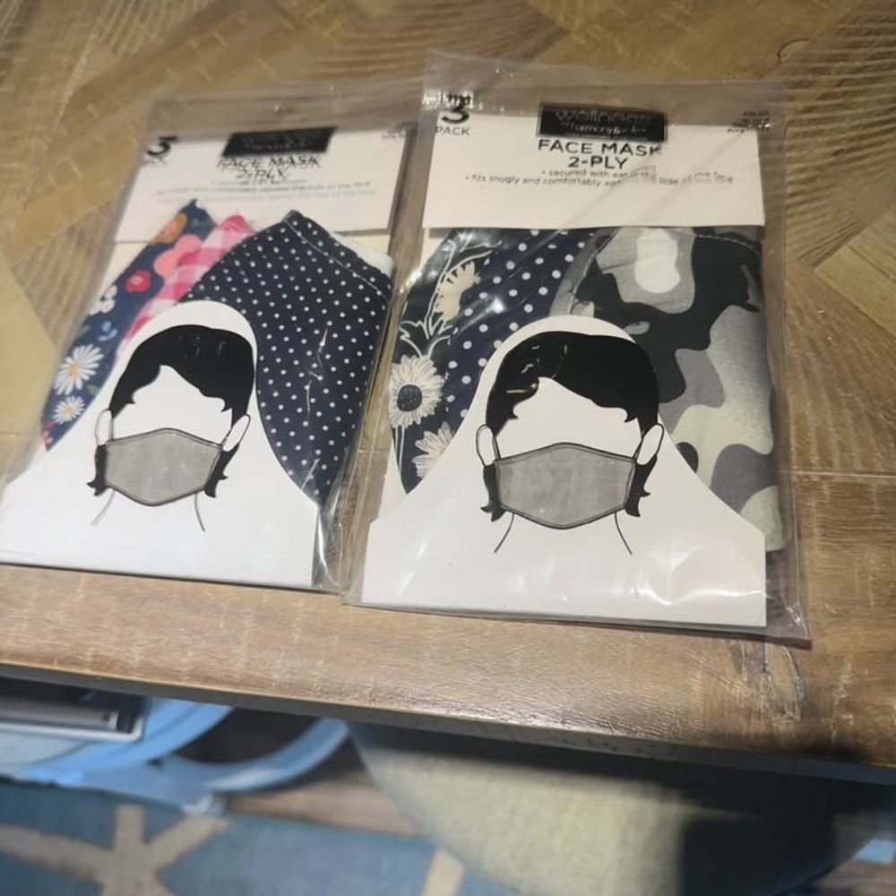 brand new pack of 2-PLY face masks